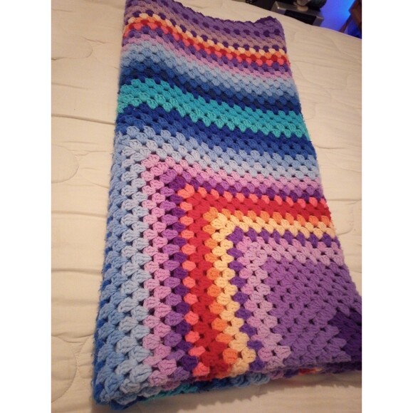 Vtg Vintage Handmade Crochet Afghan Throw Granny Blanket Rainbow 70" X 70" XL - Picture 6 of 10